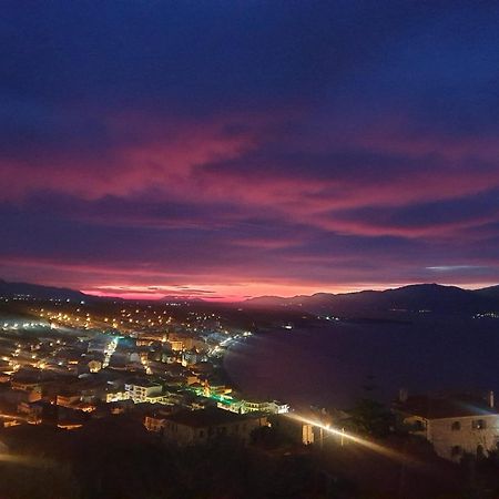 Παραδοσιακό Πέτρινο Σπίτι Κάστρο Ναυπάκτου Βίλα Ναύπακτος Εξωτερικό φωτογραφία